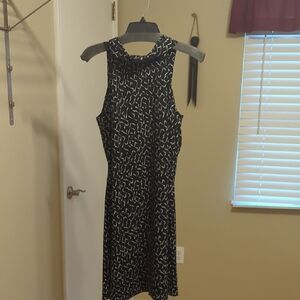 Elegant Black and White Patterned Dress
